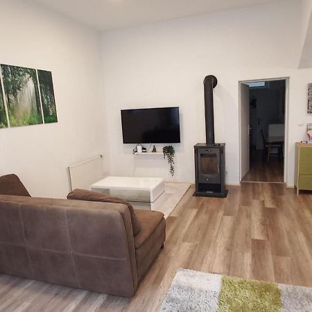 City Apartment Mit Direktzugang Wien Eksteriør billede
