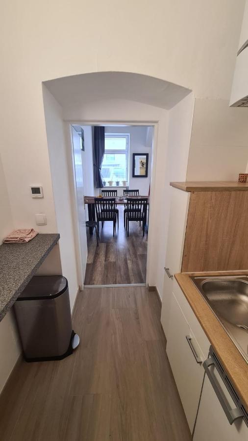 City Apartment Mit Direktzugang Wien Eksteriør billede