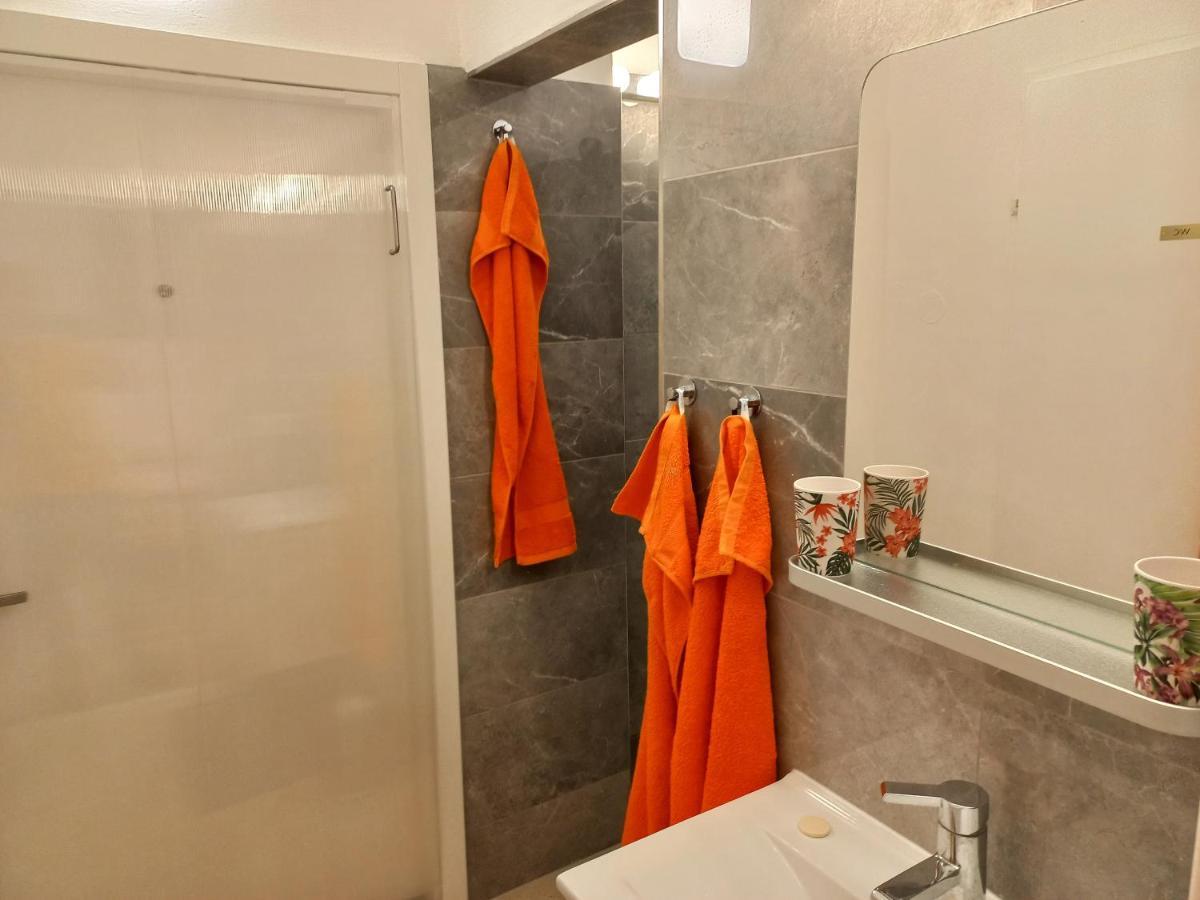 City Apartment Mit Direktzugang Wien Eksteriør billede